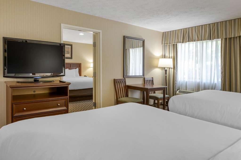 Comfort Inn Traverse Stadt Zimmer foto
